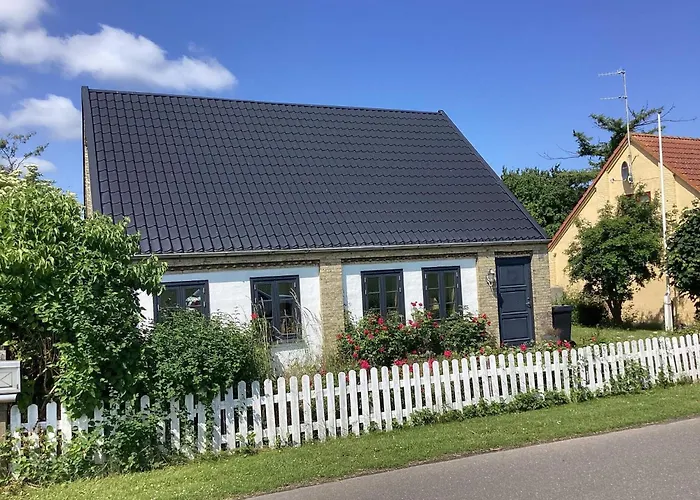 Hébergement de vacances 6 Person In *